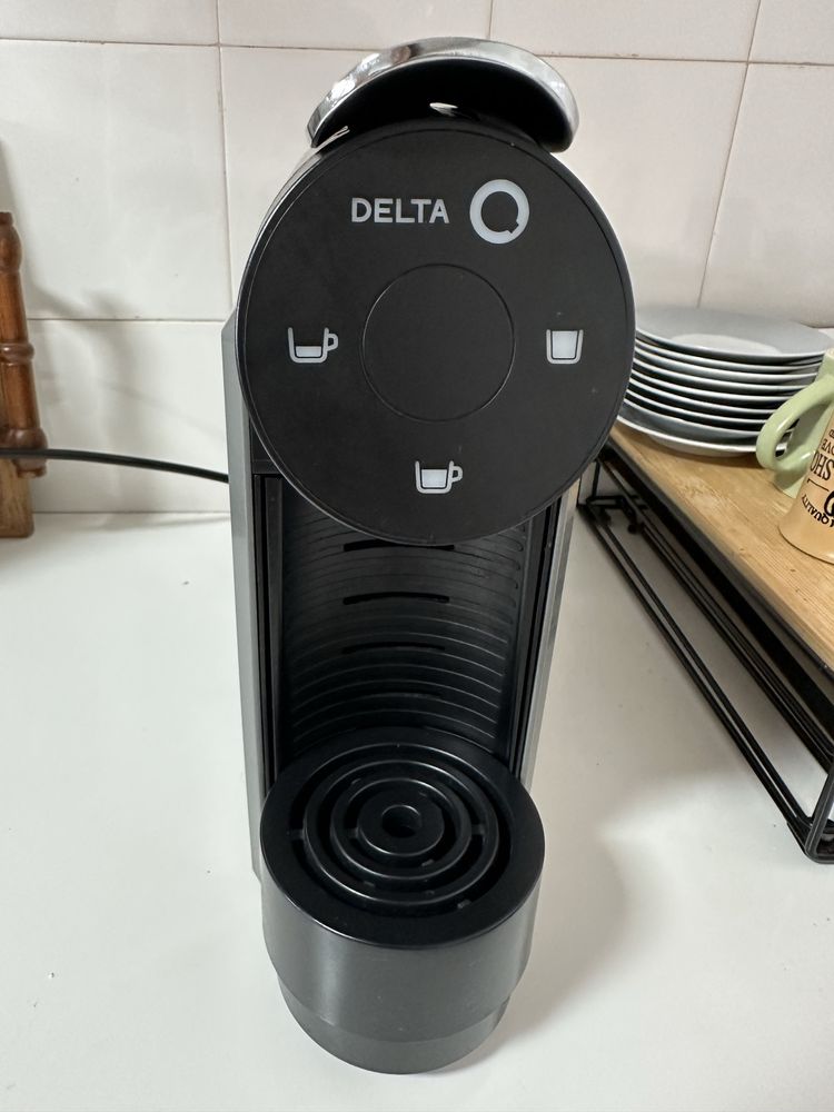 Máquina de café Delta Q