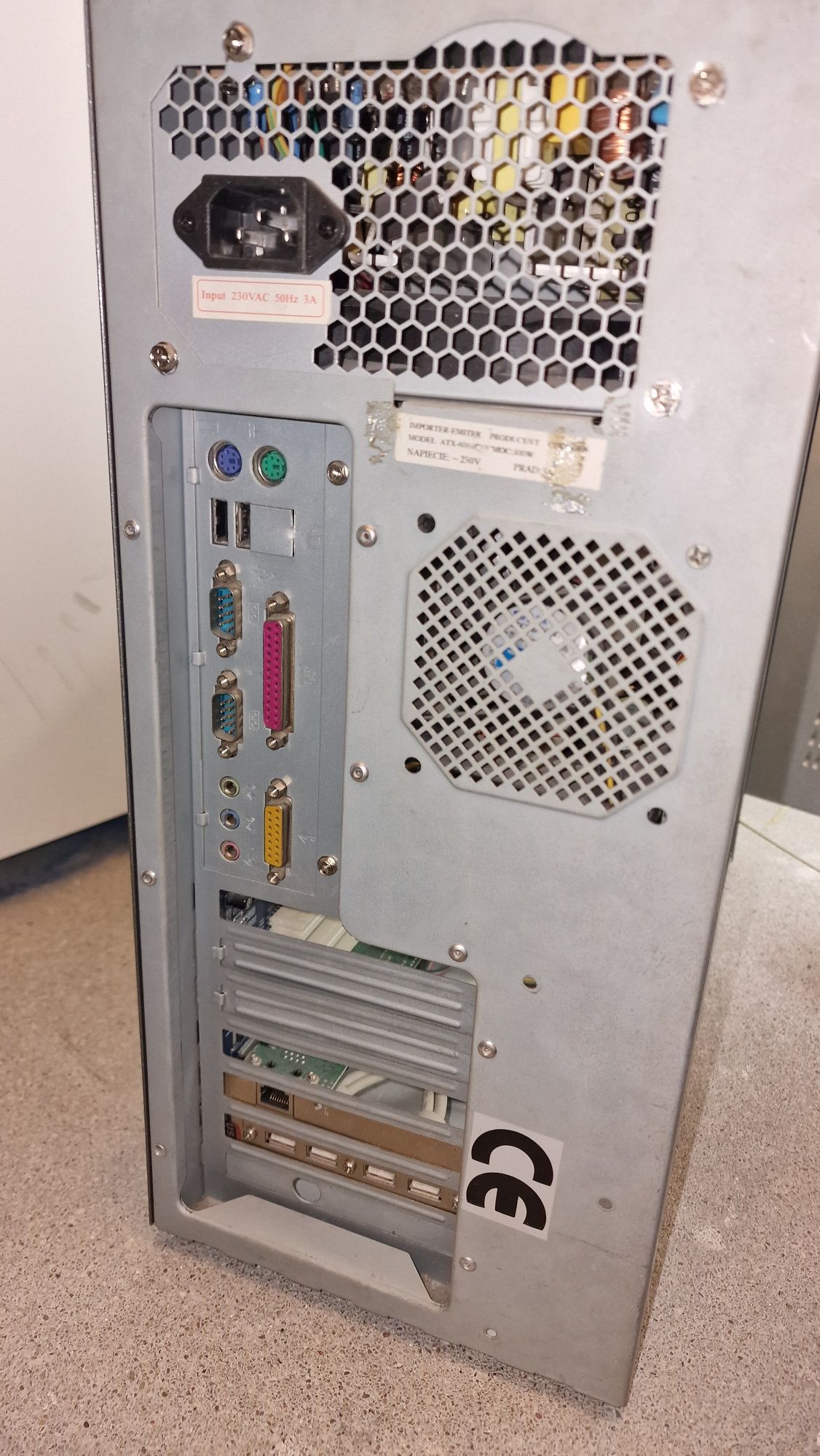 Komputer z epoki Pentiuma - Athlon XP sprawny

XP za flaszkę!