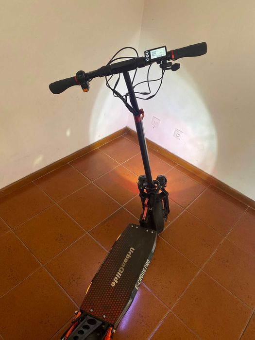 Trotinete Urbanglide Ecross Pro
