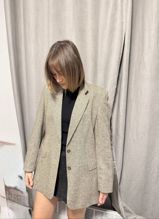 Чорний піджак жіночий