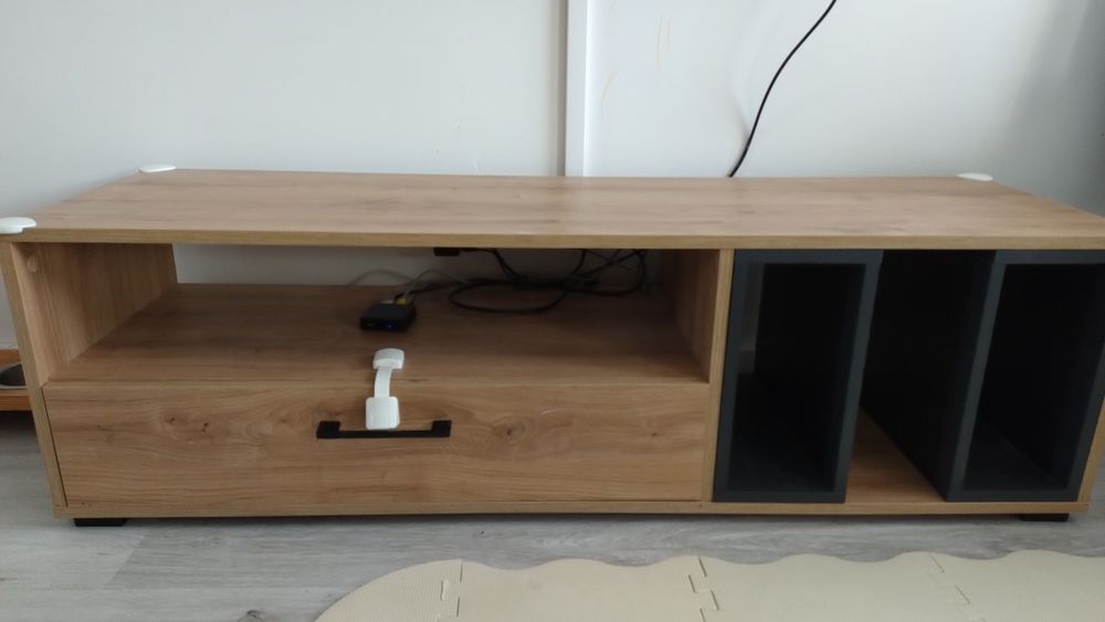Szafka RTV Insar Agata Meble