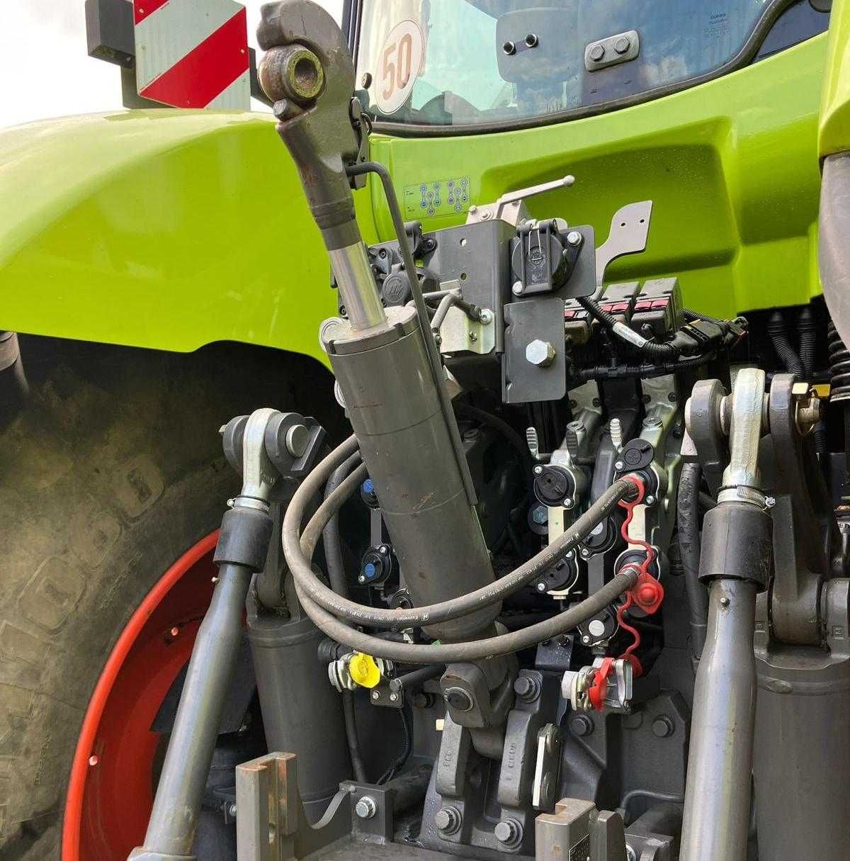 Трактор Claas Axion 940 (2021)