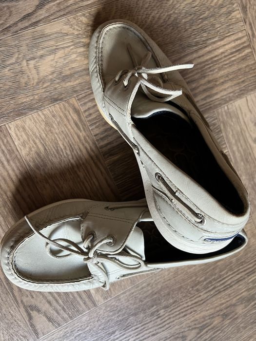 Топсайдери,мокасини шкіряні р.38.5