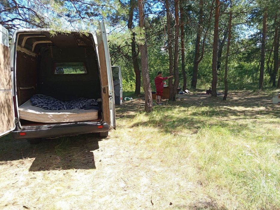 Продам свой Mercedes Sprinter груз-пасс. 99 г.