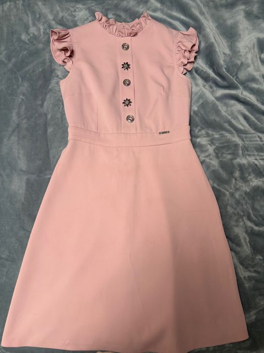 Ділове плаття Of White