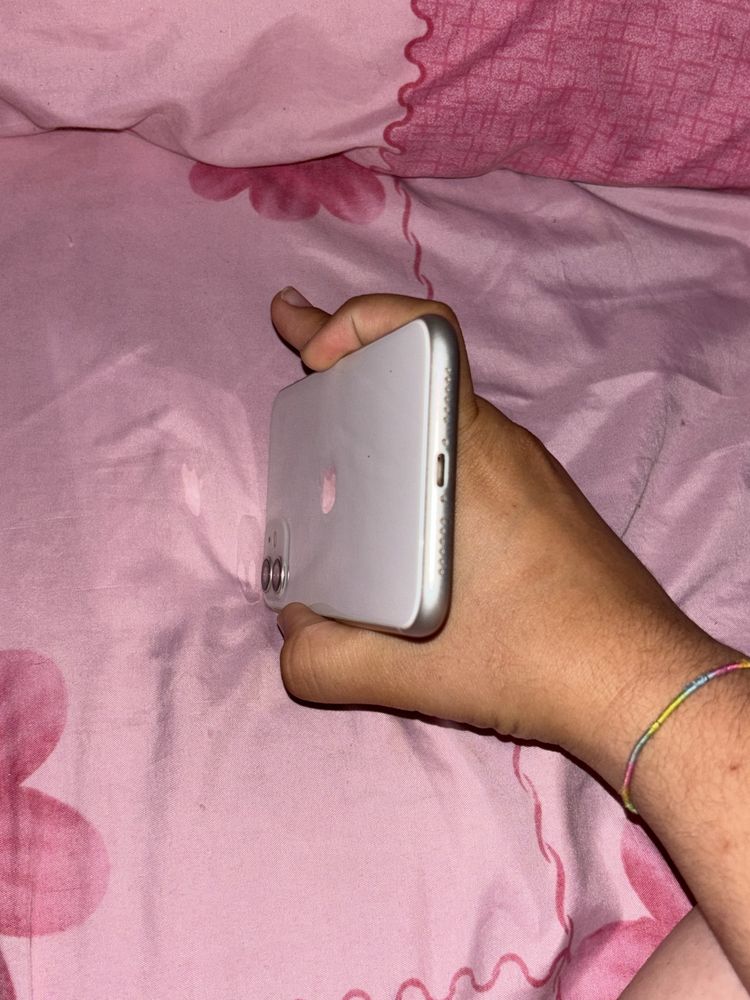 iPhone 11 em Muito Bom Estado