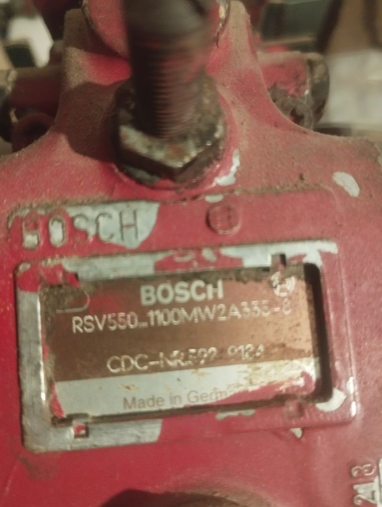 Топливный насос Bosch