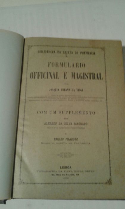 Formulário officinal e magistral com suplemento Joaquim Urbano Veiga