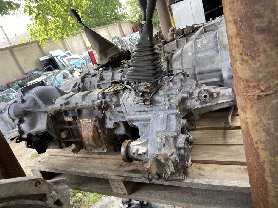 МКПП Mitsubishi Pajero 1996 року Мітсубіші Паджеро 2