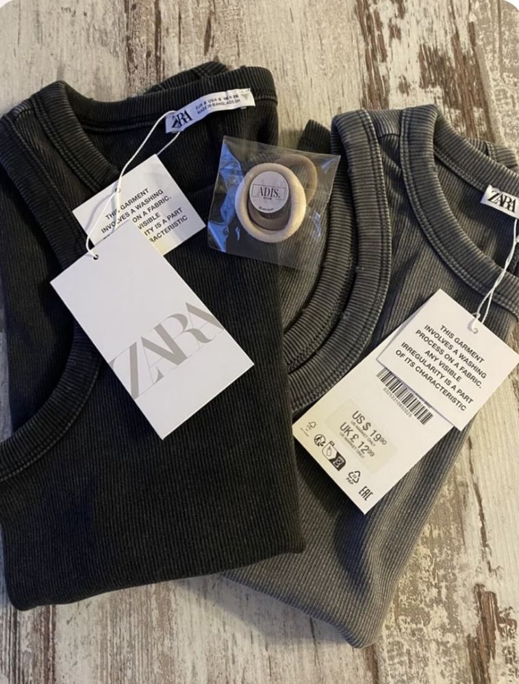 Трендова майка в рубчик Zara у наявності S / M / L