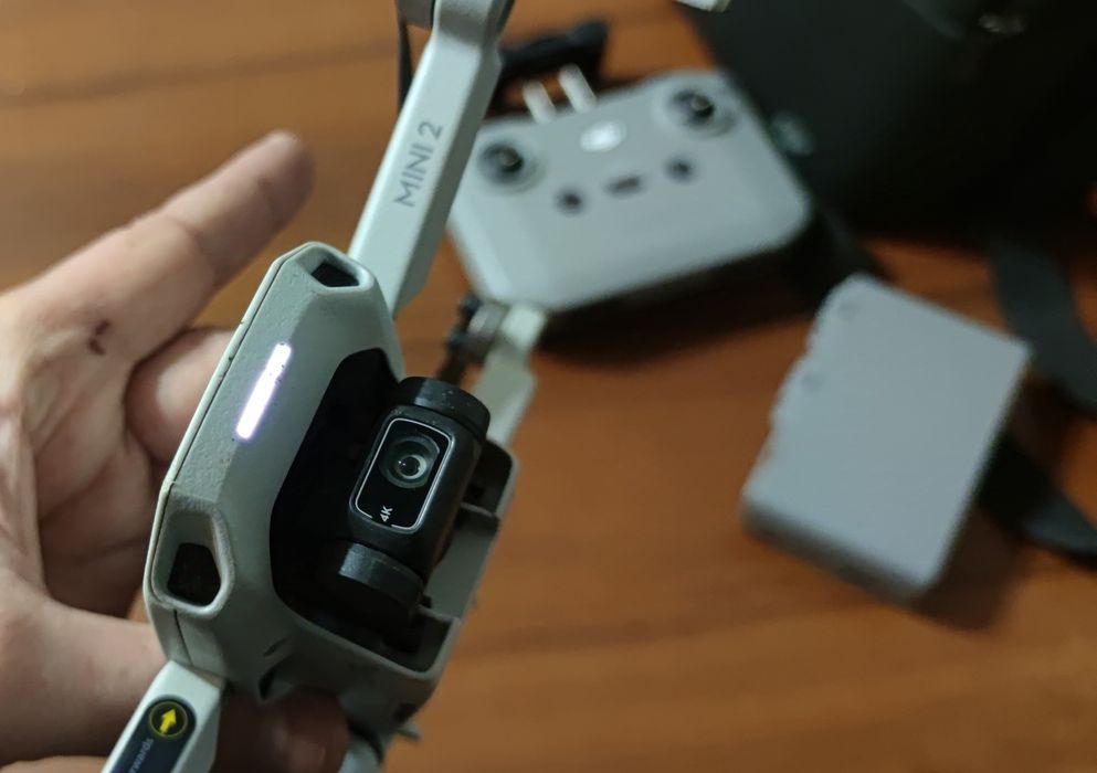 dji mini 2 fly more combo + 64gb Mavic