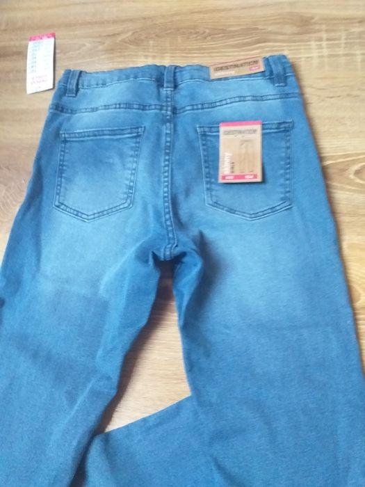 Spodnie dziewczęce nowe r. 164