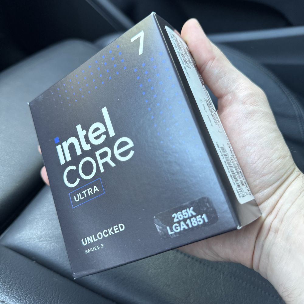 Intel Core Ultra 7 265K Новий
