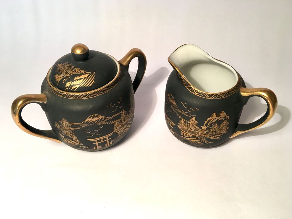 PORCELANA JAPONESA - açucareiro e leiteira - Mori China