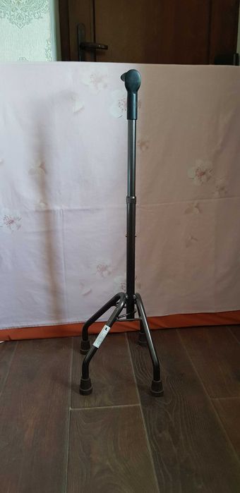 ортопедическая  палка для ходьбы после травм