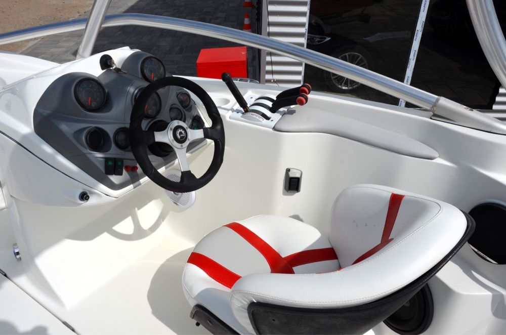Sea doo Seadoo Speedster 200 430 KM sportowa łódź motorowa Wake