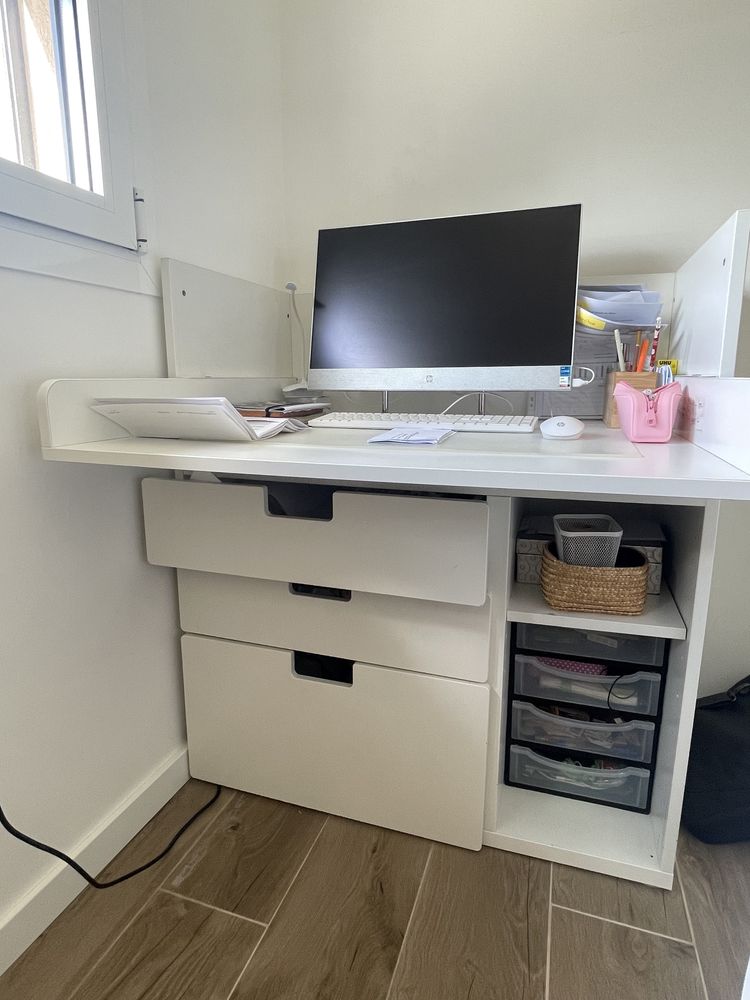 Muda fraldas / secretaria