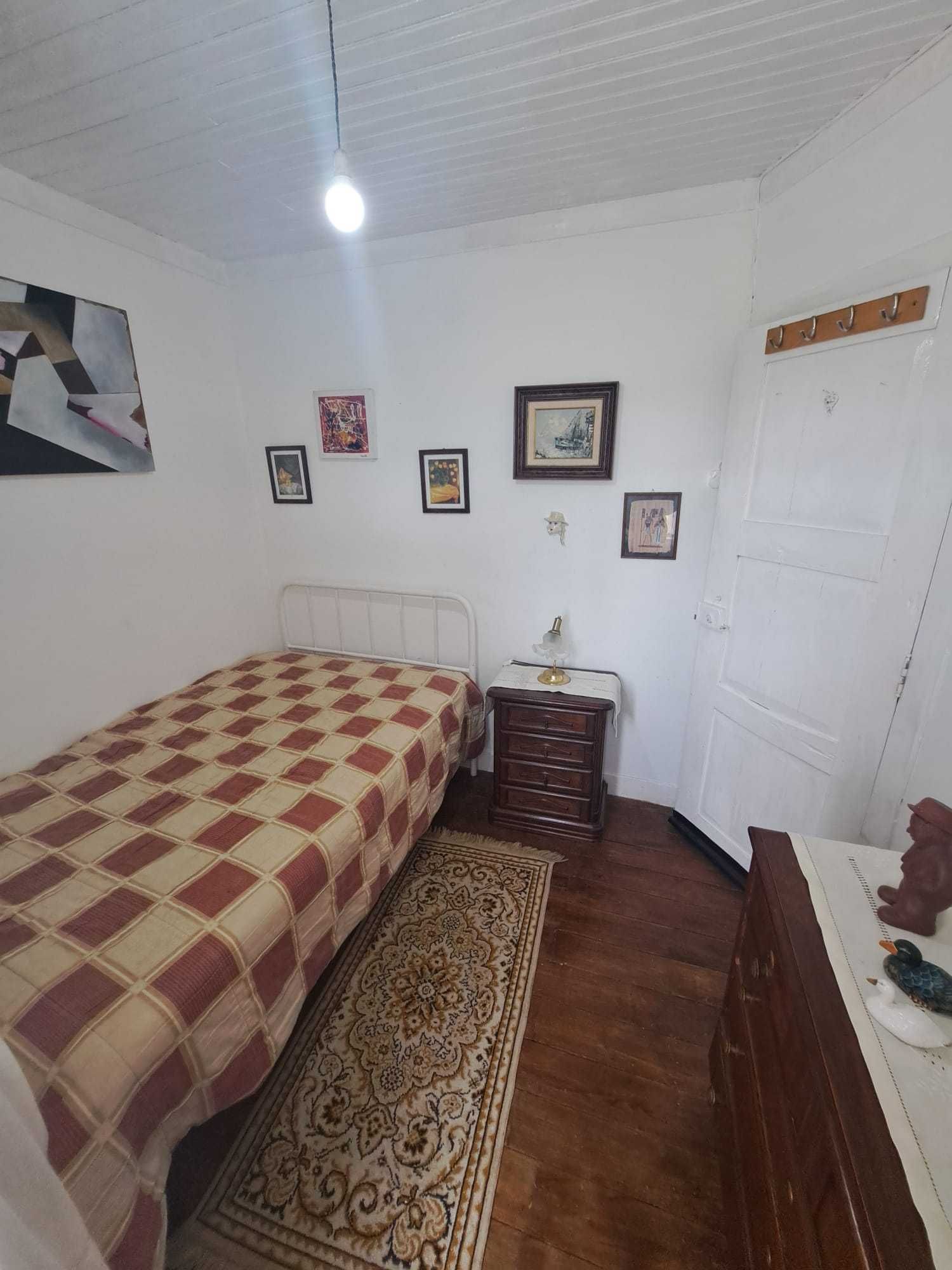 Quarto Individual para Homens
