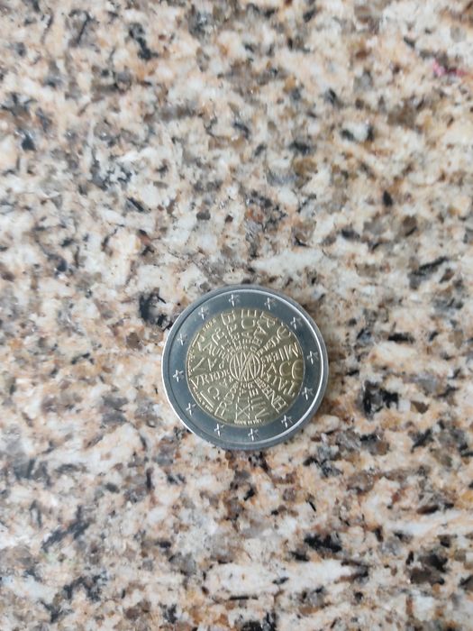 Moeda 2 euros rara