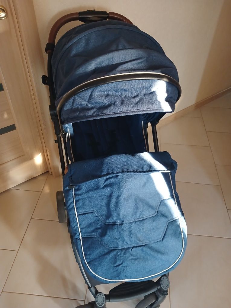 Продам Коляску детскую