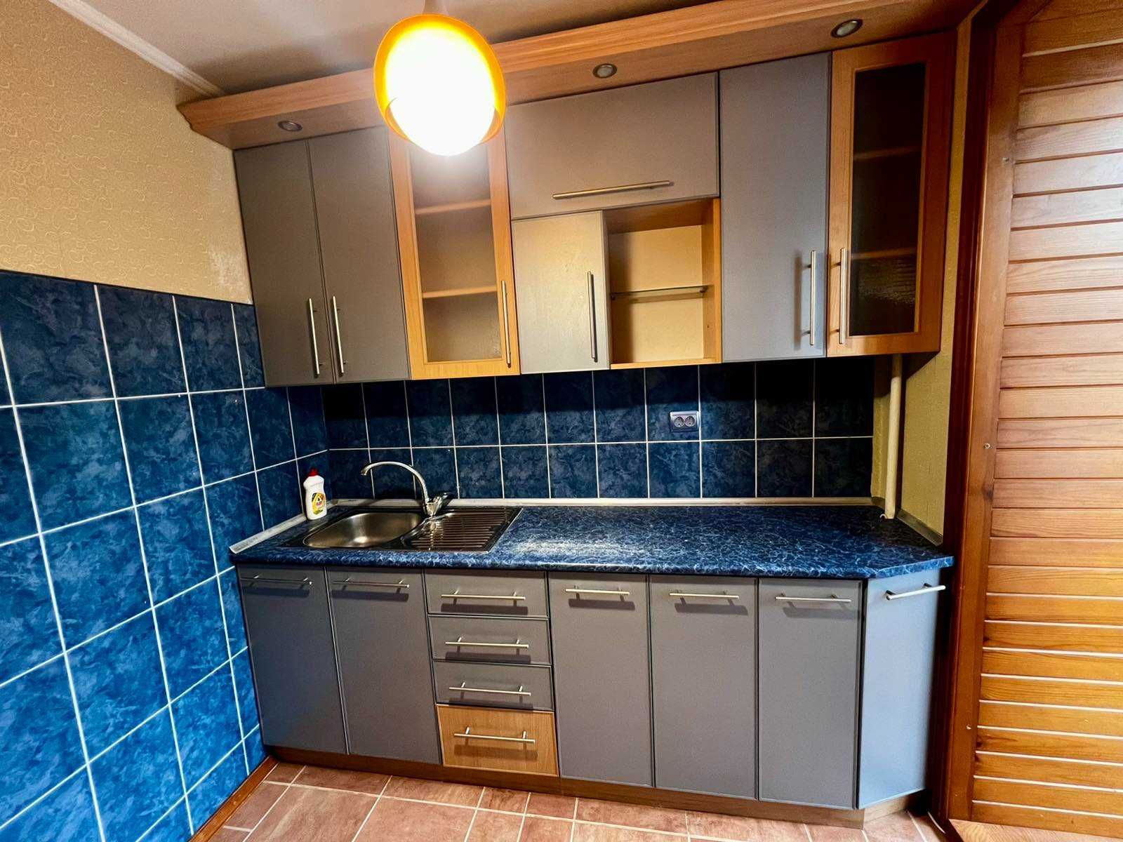 Продам 1-к квартиру в хорошій локації!