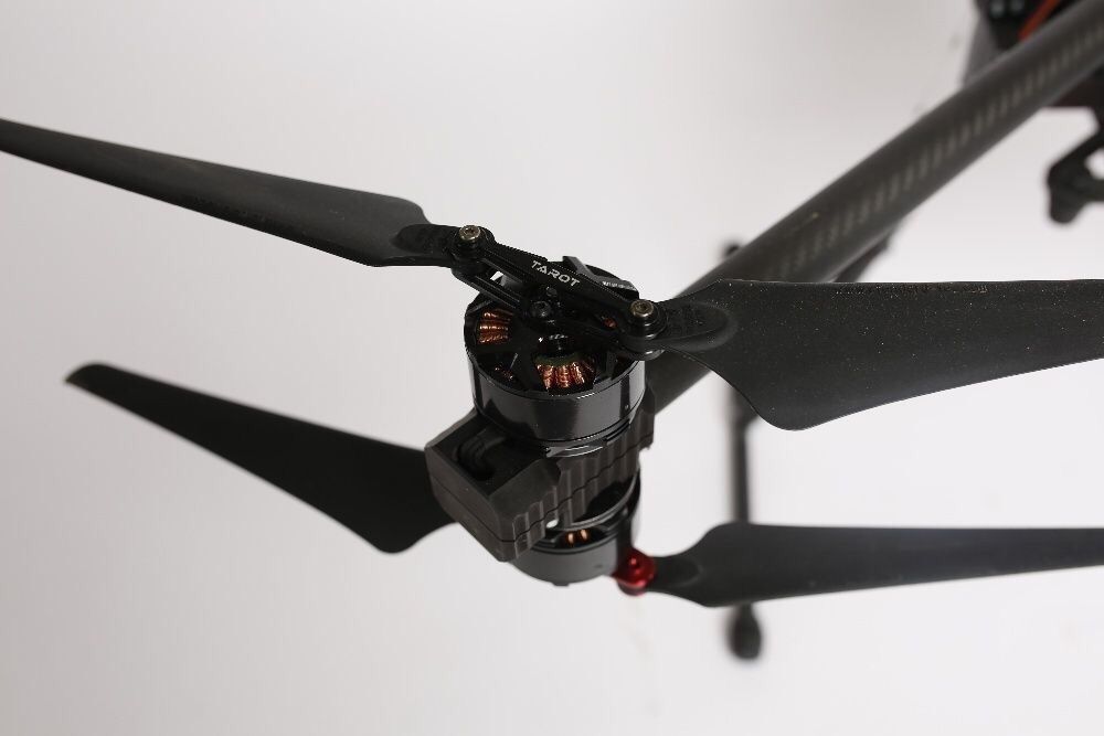 Profesjonalny Dron octocopter X8 + gimbal + aparatury + tel