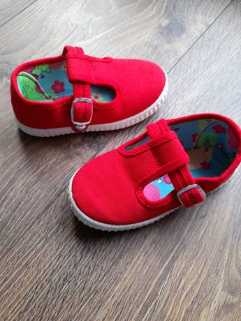 Sapatos menina n23(pequeno) vermelhos