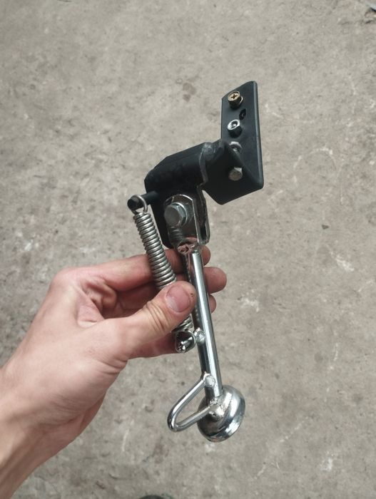 Бічна боковая ножка ніжка лентяйка для скутера Honda Dio 27