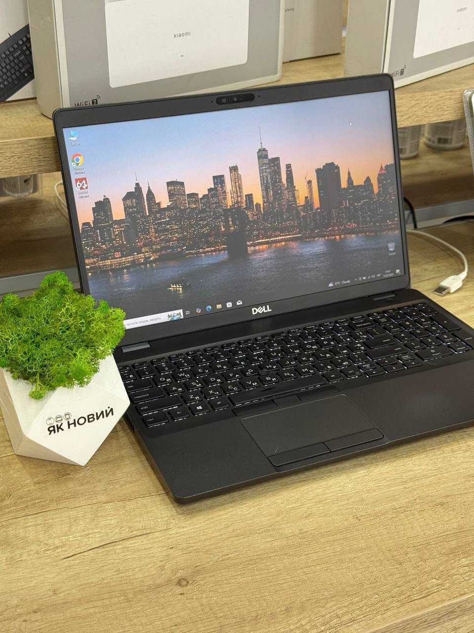 Ноутбук Dell 5500 (i5/16/256) + LTE