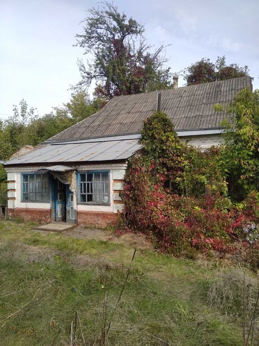 Будинок не далеко від міста Хорол