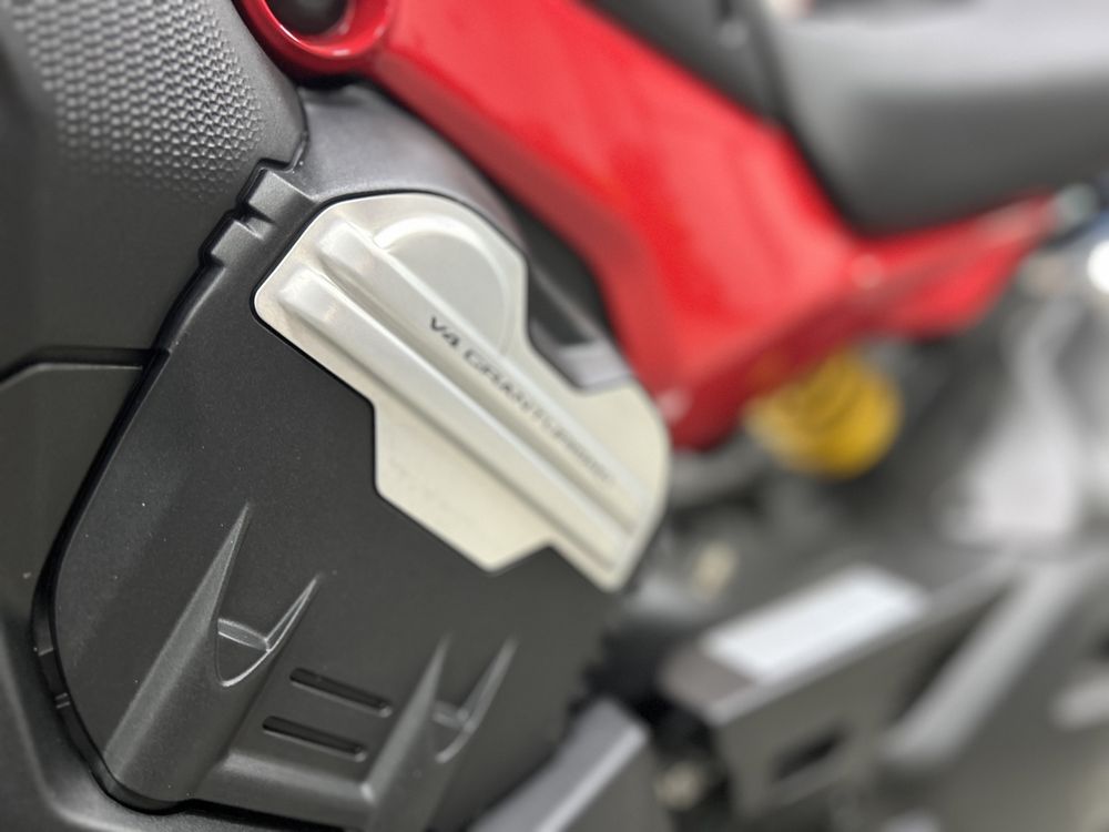 Ducati diavel v4