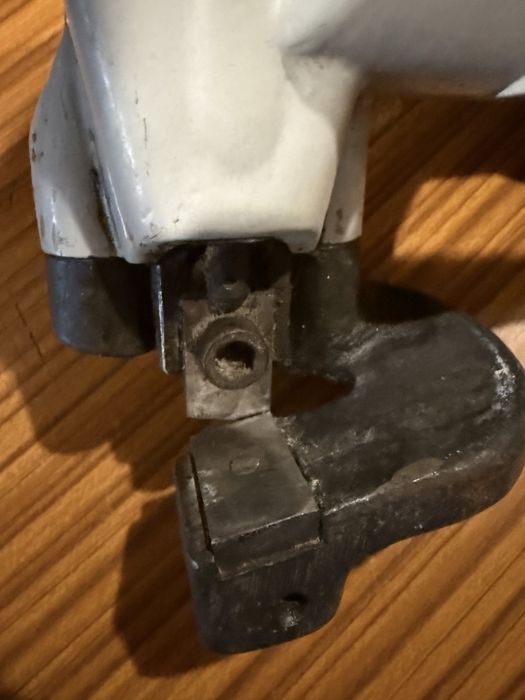 Elektryczne nożyce do  blachy PRL