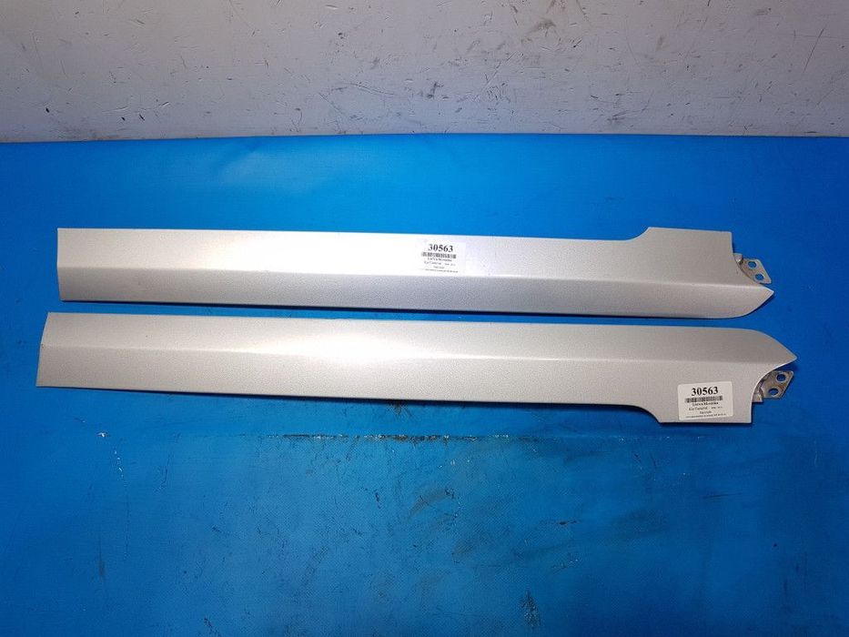 KIA CARNIVAL II LISTWA BŁOTNIKA