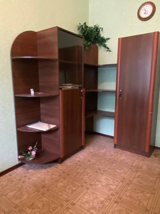 Стелажі у магазин