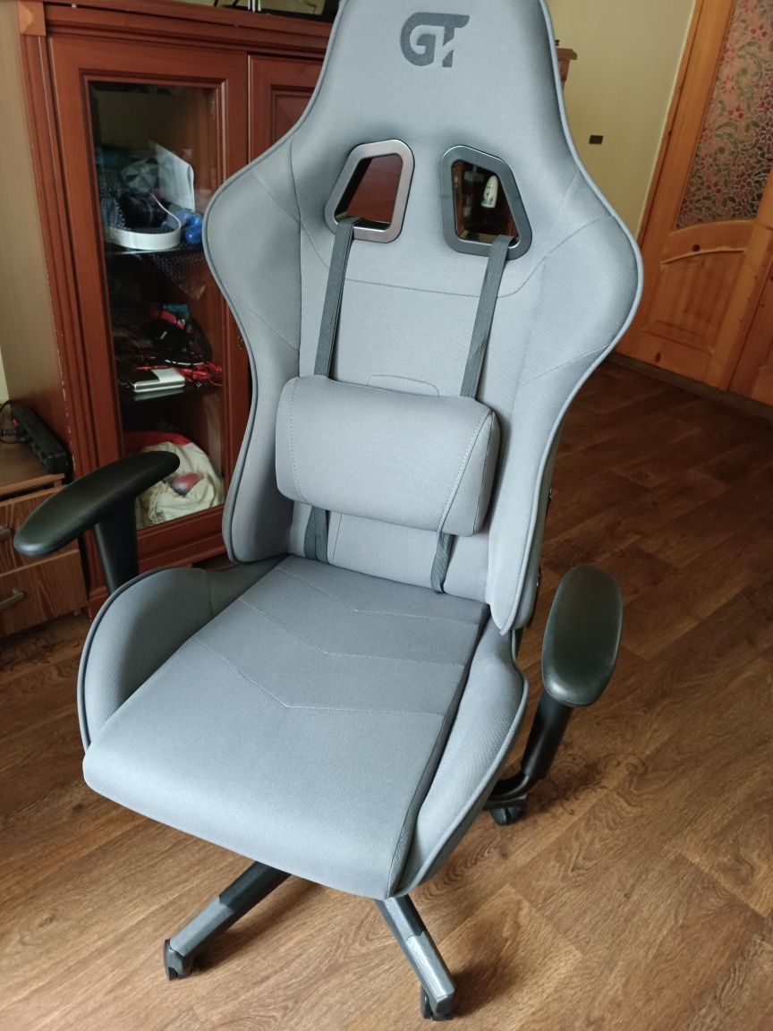 Комп'ютерне крісло геймерське/для геймерів GT Racer x2316 сіре