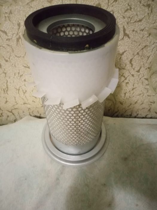 Повітряний фільтр на погрузчик