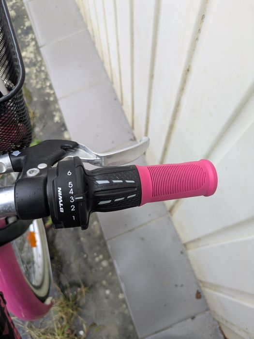 Bicicleta B-Twin menina