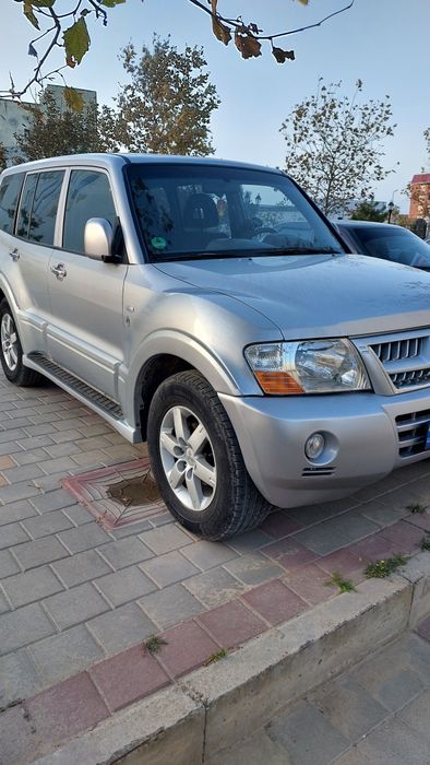 Продам митсубиши паджеро 2006г.в. дизель 3,2л.