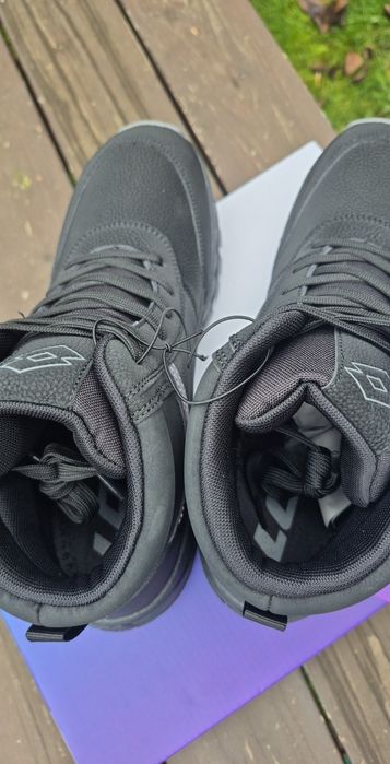 Lotto buty meskie jesien zima r. 42 trekinngowe Nowe metki