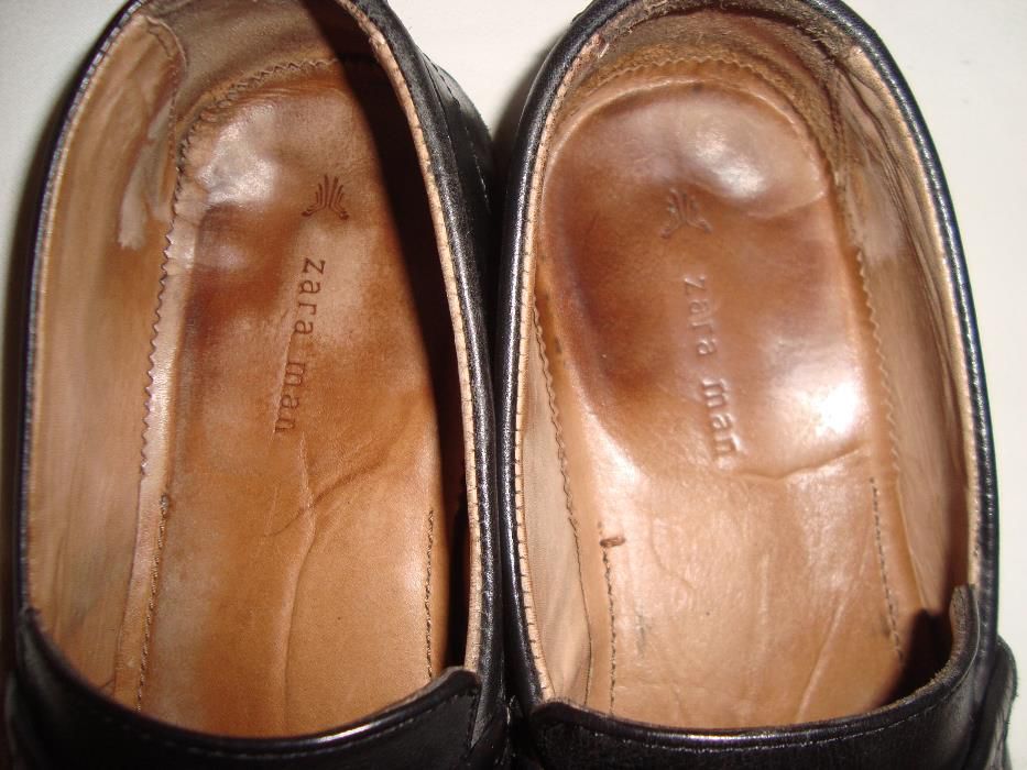 Sapatos Homem ZARA em Pele Preto Clássicos n 43