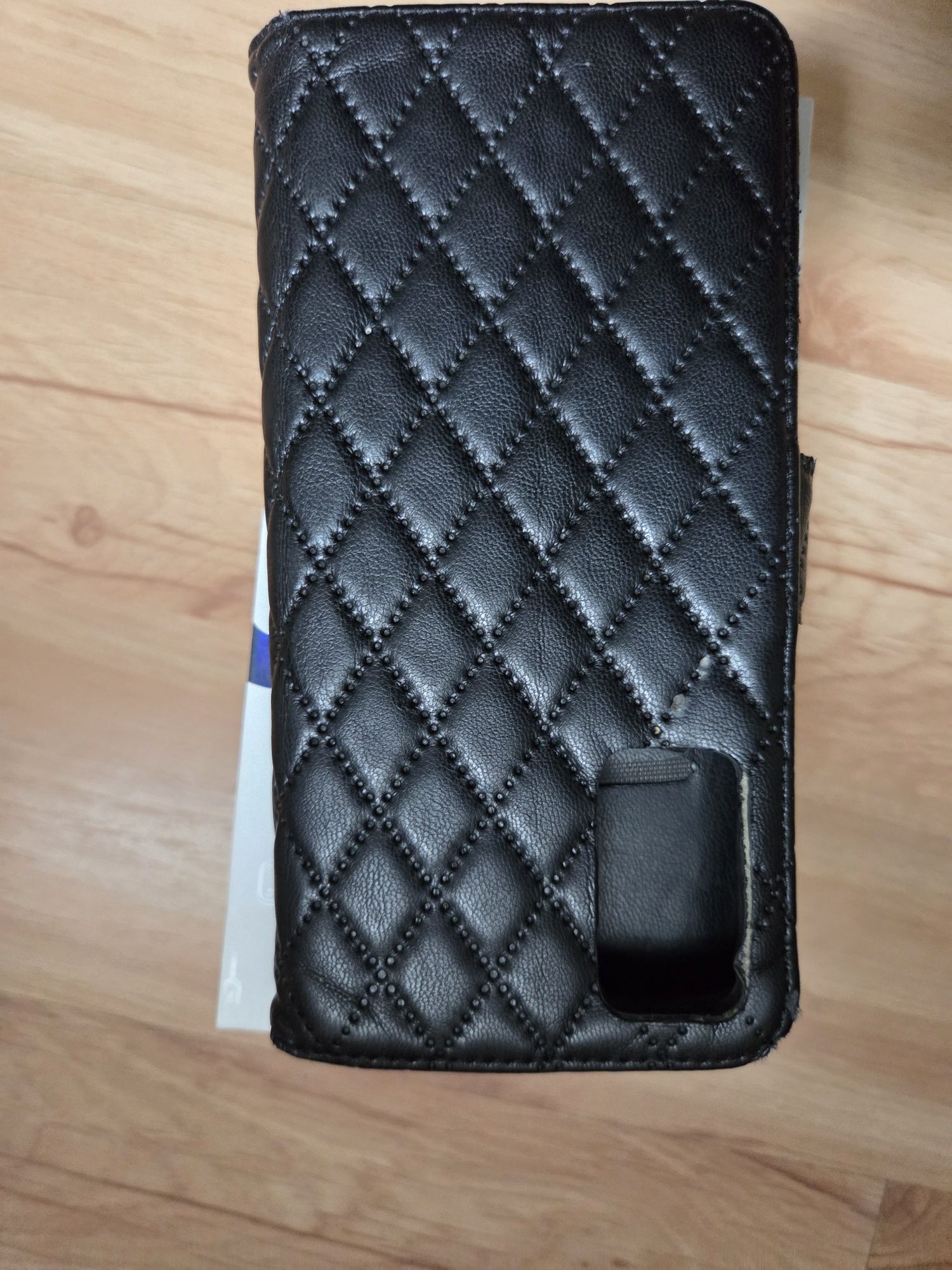 Jak nowy Samsung Galaxy S20 FE 5G  6GB/128GB + etui
