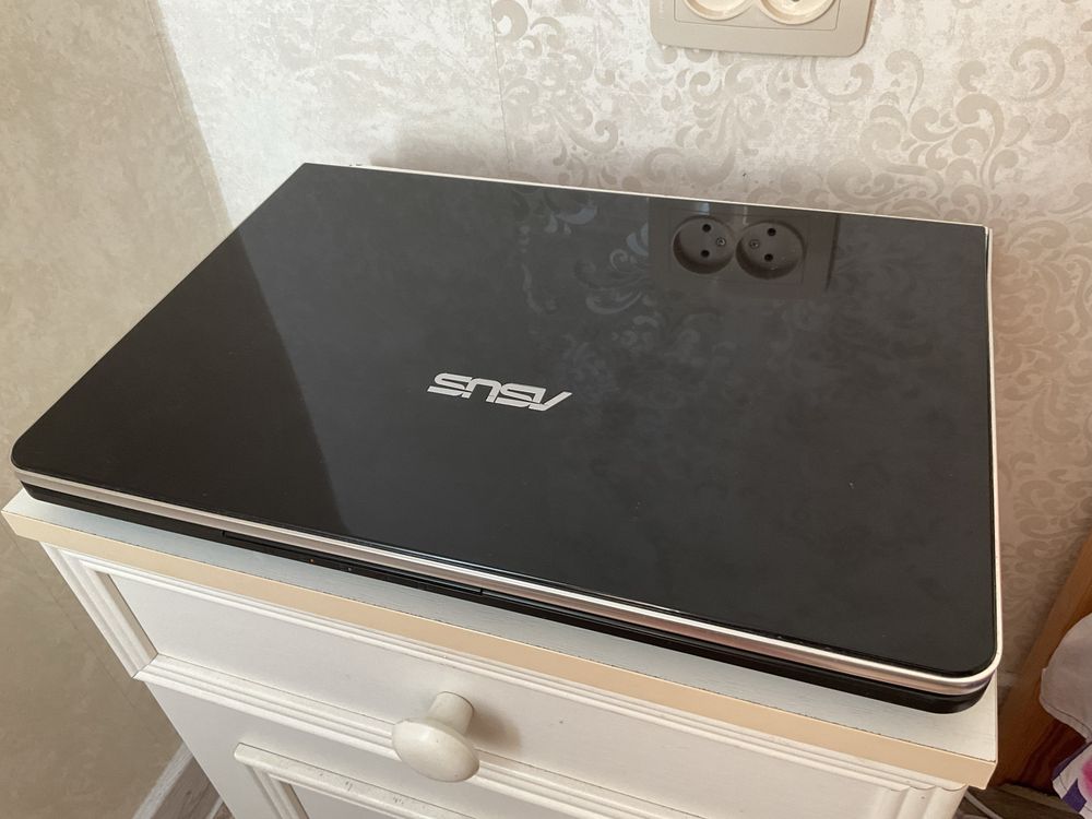 Asus N55S i7 - 2670QM/12 Гб ОЗП/GeForce GT555M 2Гб/SSD 500Gb (опція)