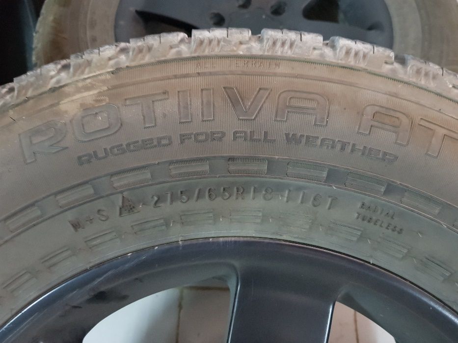 Jantes 18 + pneus 275/65R18