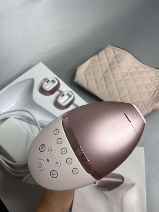 Depilator laserowy Philips Lumea 9900