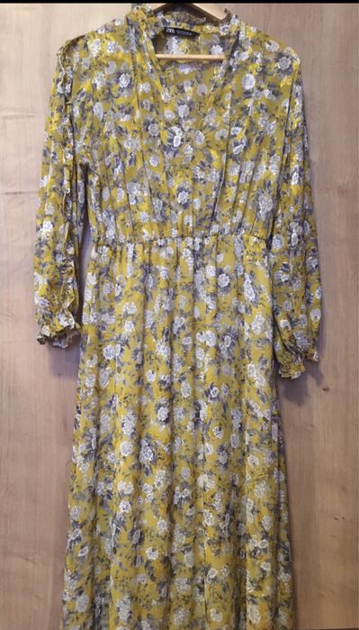 Sukienka zara  rozmiar 38