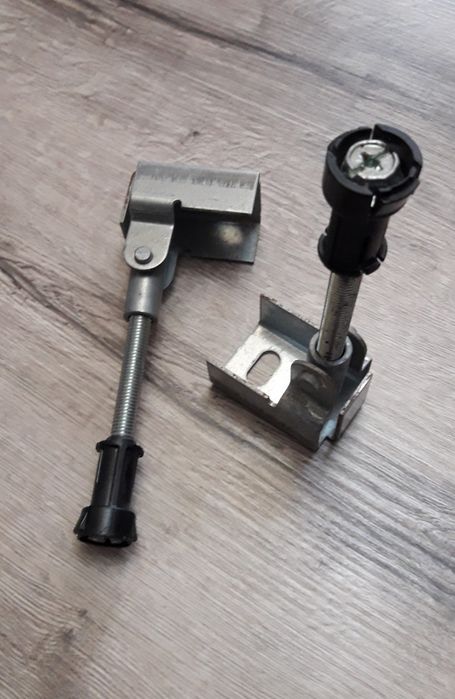 Крепления к инсталляции Geberit