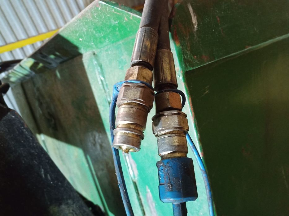 Szufla hydrauliczna na karetkę wózka widłowego