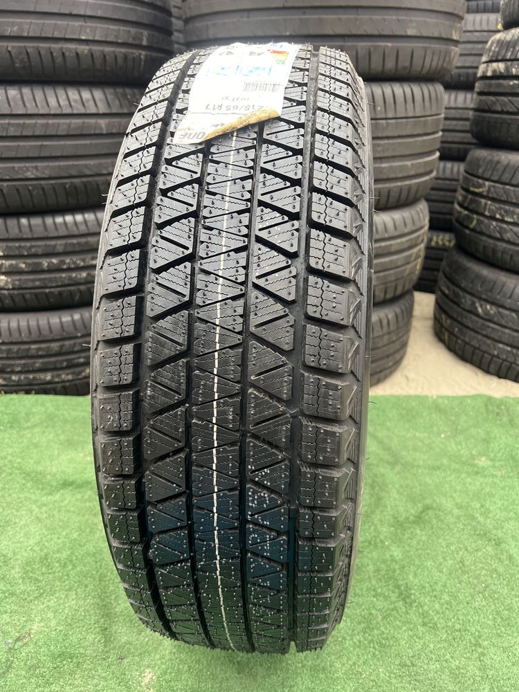 Opona Bridgestone 215/65/17 pojedynka  nowa