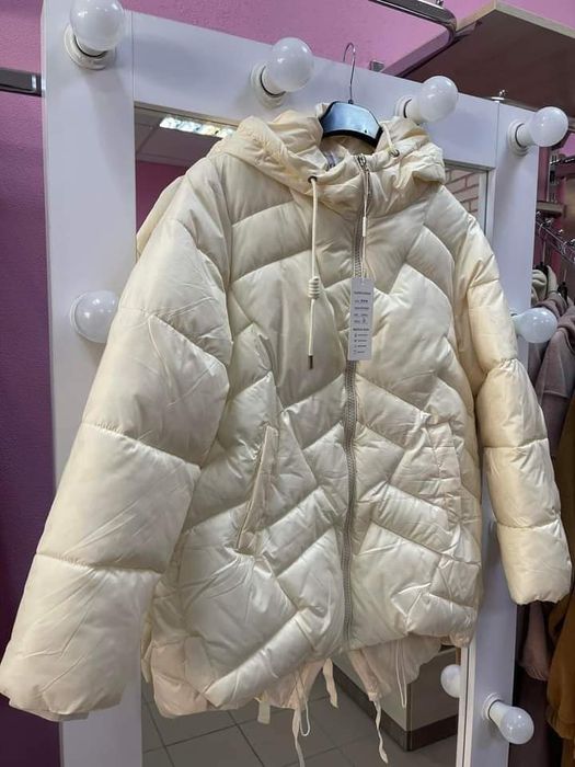 Шубка. Куртка жіноча весна- осінь. Жилетка - хутро.