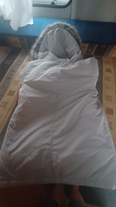 Kispo ou parka como nova